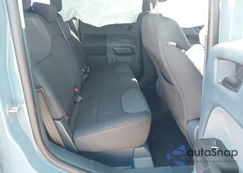 2022 Ford Maverick Xl z USA, uszkodzony, nr VIN 3FTTW8E37NRA18693